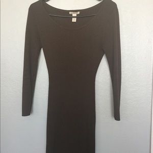 Army green long sleeve dress🐢🐍🦎🐊